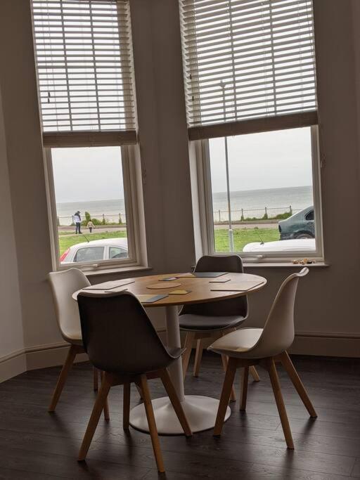 Apartament Waves@Walpole - 2 Bed Flat With Amazing Sea Views Margate Zewnętrze zdjęcie