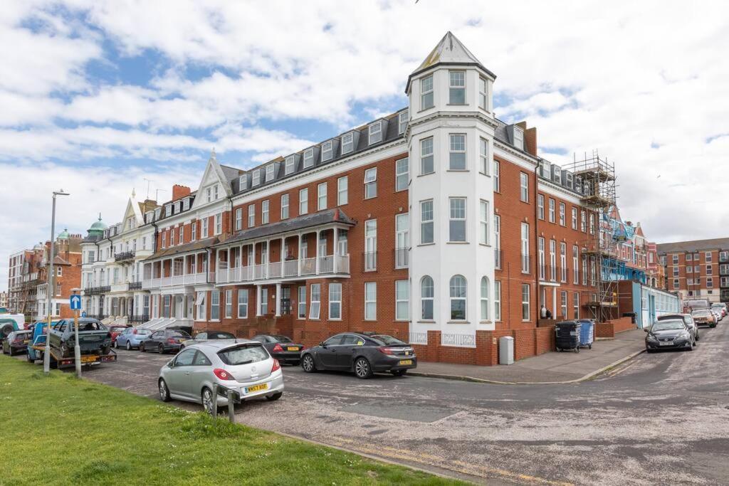 Apartament Waves@Walpole - 2 Bed Flat With Amazing Sea Views Margate Zewnętrze zdjęcie
